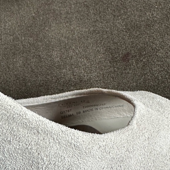 Coach Suede heels - Picture 9 of 11